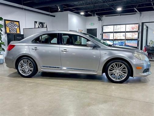 2011 Suzuki Kizashi Sport GTS