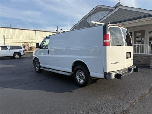 2019 GMC Savana 2500 Work Van