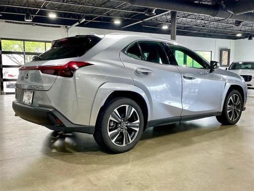 2024 Lexus UX 250h Base