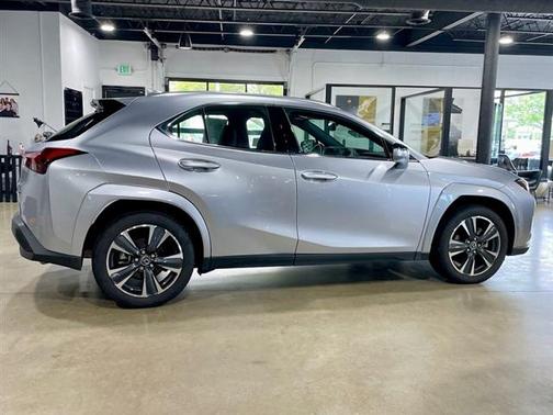 2024 Lexus UX 250h Base
