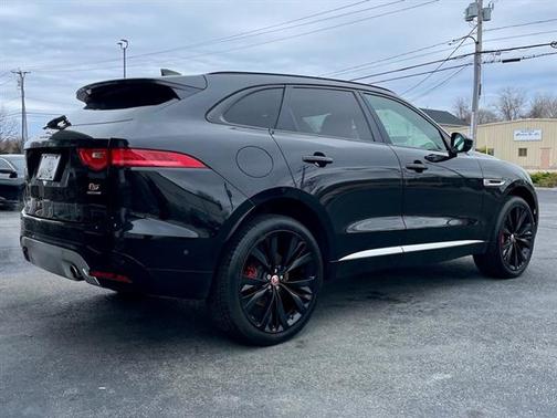 2017 Jaguar F-PACE S
