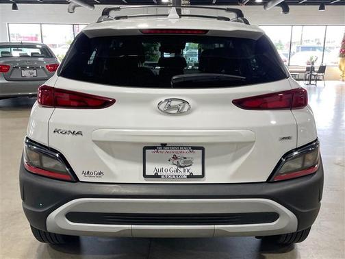 Lunar White 2023 Hyundai KONA SEL