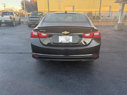 2017 Chevrolet Malibu 1LT