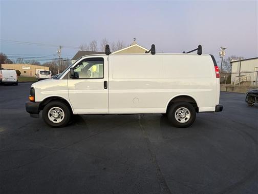 2017 Chevrolet Express 2500 Work Van