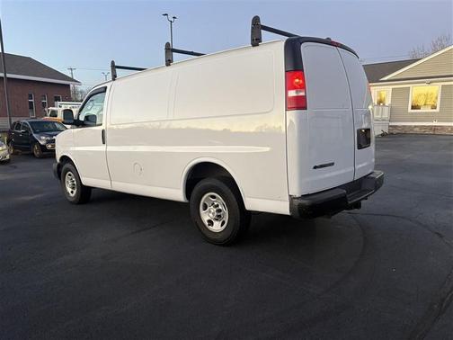 2017 Chevrolet Express 2500 Work Van