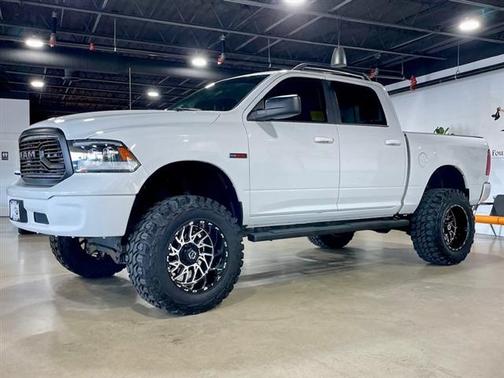 2015 RAM 1500 SLT