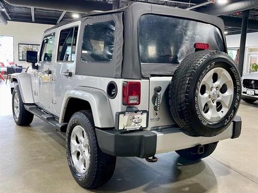 2012 Jeep Wrangler Unlimited Sahara