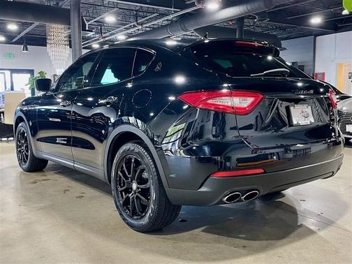 2017 Maserati Levante Base
