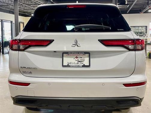 2022 Mitsubishi Outlander ES 2.5 S-AWC