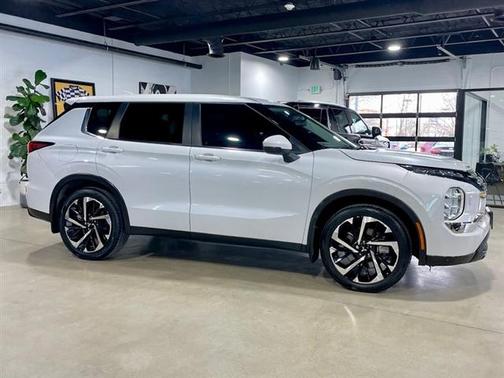 2022 Mitsubishi Outlander ES 2.5 S-AWC