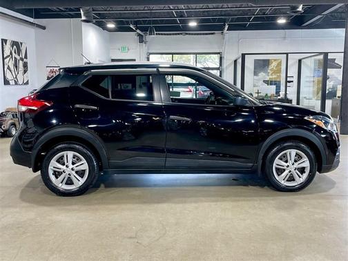2018 Nissan Kicks S