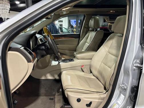 2011 Jeep Grand Cherokee Overland