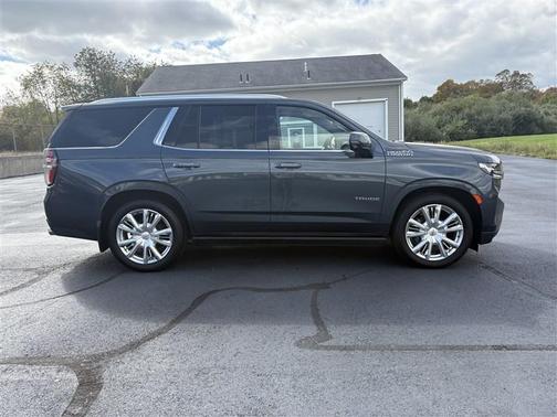 2021 Chevrolet Tahoe 4WD High Country
