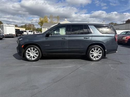 2021 Chevrolet Tahoe 4WD High Country