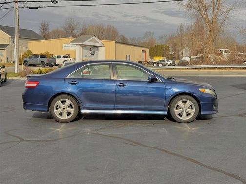 2011 Toyota Camry SE