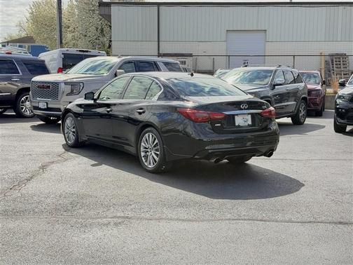 Black Obsidian 2018 INFINITI Q50 3.0t LUXE