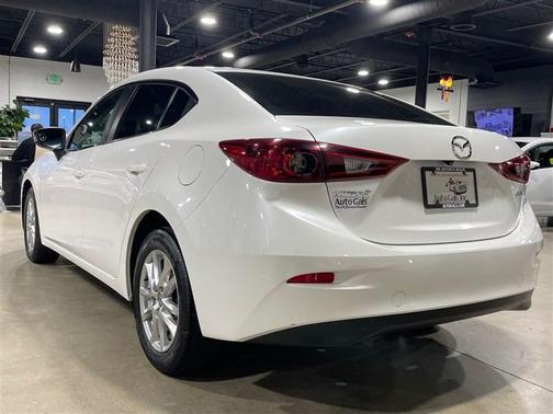 2016 Mazda Mazda3 i Sport