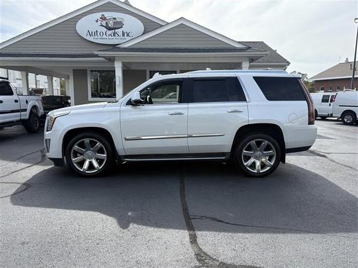 2016 Cadillac Escalade Luxury