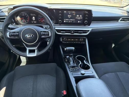 2021 Kia K5 LX