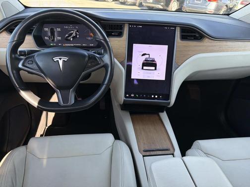 2019 Tesla Model X Long Range