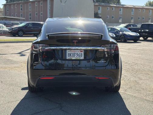 2019 Tesla Model X Long Range
