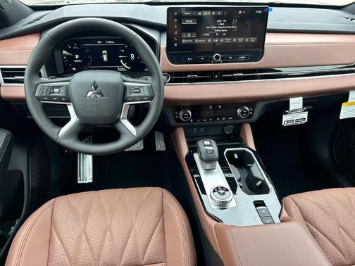 2025 Mitsubishi Outlander SEL