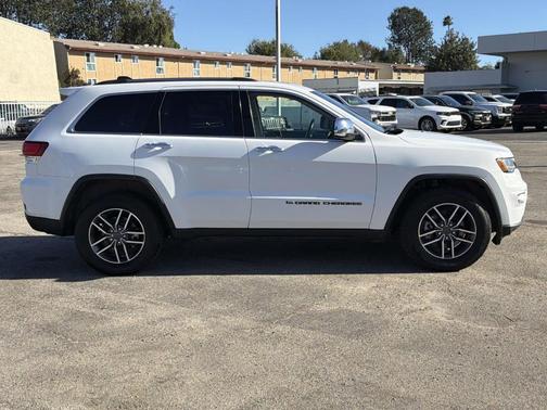 2022 Jeep Grand Cherokee WK Limited