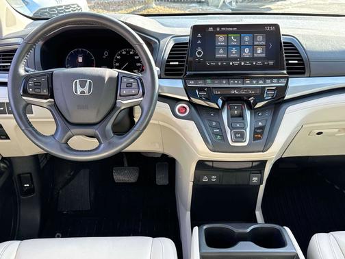2025 Honda Odyssey 