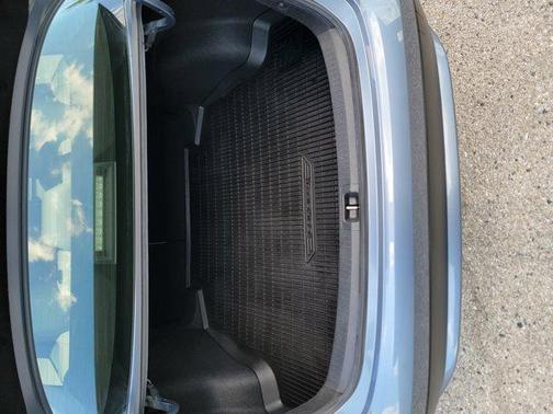CELESTITE 2022 Toyota Corolla LE