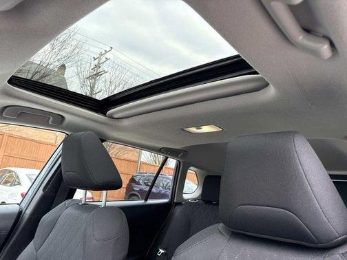 2025 Toyota Corolla Cross LE