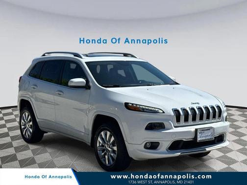 Bright White Clearcoat 2016 Jeep Cherokee Overland