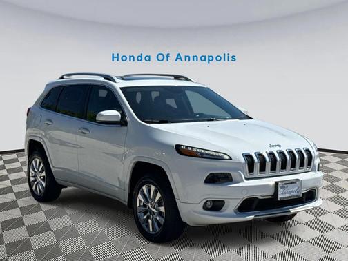 Bright White Clearcoat 2016 Jeep Cherokee Overland