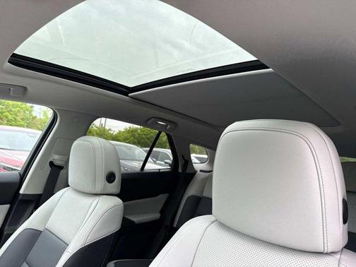 Pearl 2026 Honda Prologue Elite
