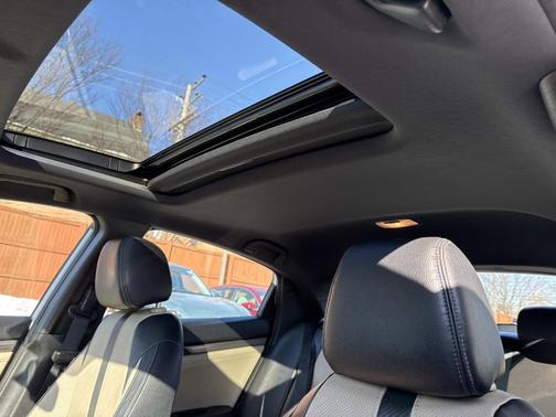 2017 Honda Civic EX-L w/Navi