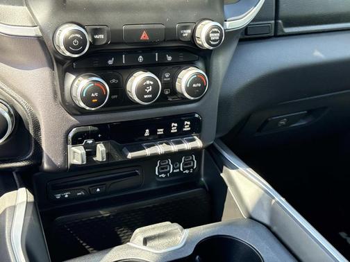 Granite Crystal Clearcoat Metallic 2019 RAM 1500 Big Horn