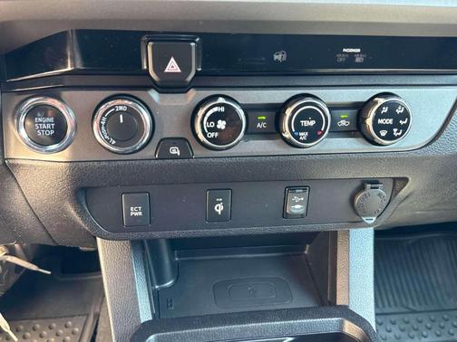 Black 2016 Toyota Tacoma TRD Sport