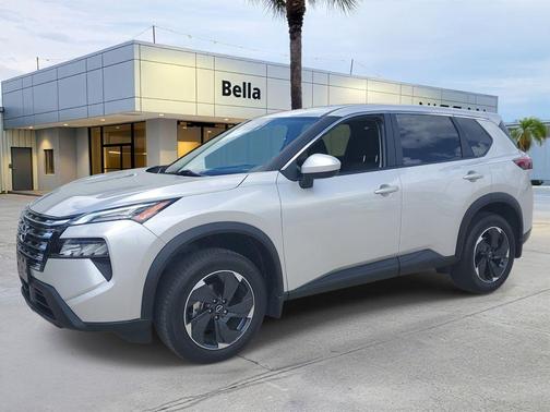 Brilliant Silver Metallic 2024 Nissan Rogue SV