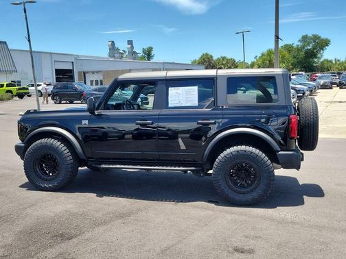 Shadow Black 2025 Ford Bronco Big Bend