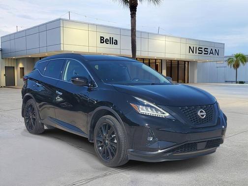 Black 2024 Nissan Murano SV