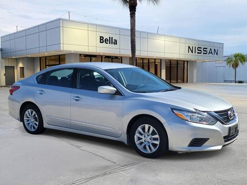 Brilliant Silver Metallic 2018 Nissan Altima 2.5 S