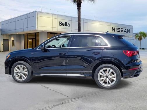 2021 Audi Q3 45 S line Premium