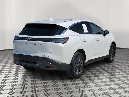 2025 Nissan Murano SL