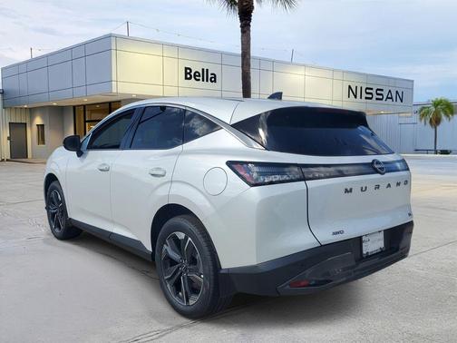 Everest White P 2026 Nissan Murano SL