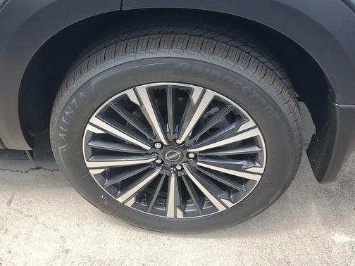 Boulder Gray Metallic 2026 Nissan Pathfinder Platinum
