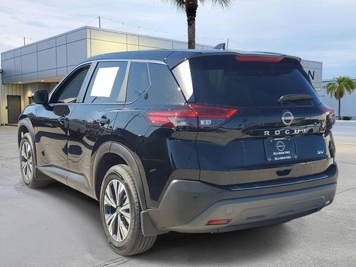 Black 2023 Nissan Rogue SV