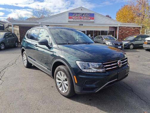 2018 Volkswagen Tiguan 2.0T SE