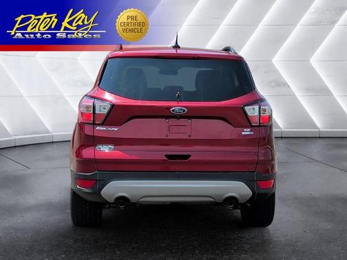 Ruby Red Metallic Tinted Clearcoat 2018 Ford Escape SE