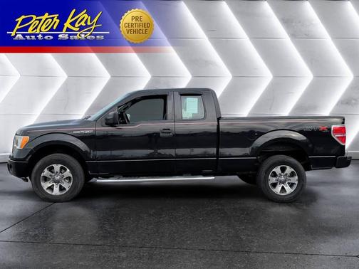 Tuxedo Black Metallic 2013 Ford F-150 STX