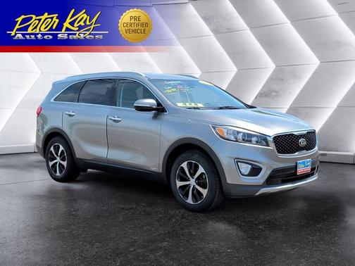 Titanium Gray 2017 Kia Sorento EX