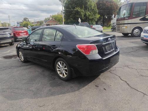 2013 Subaru Impreza 2.0i Premium